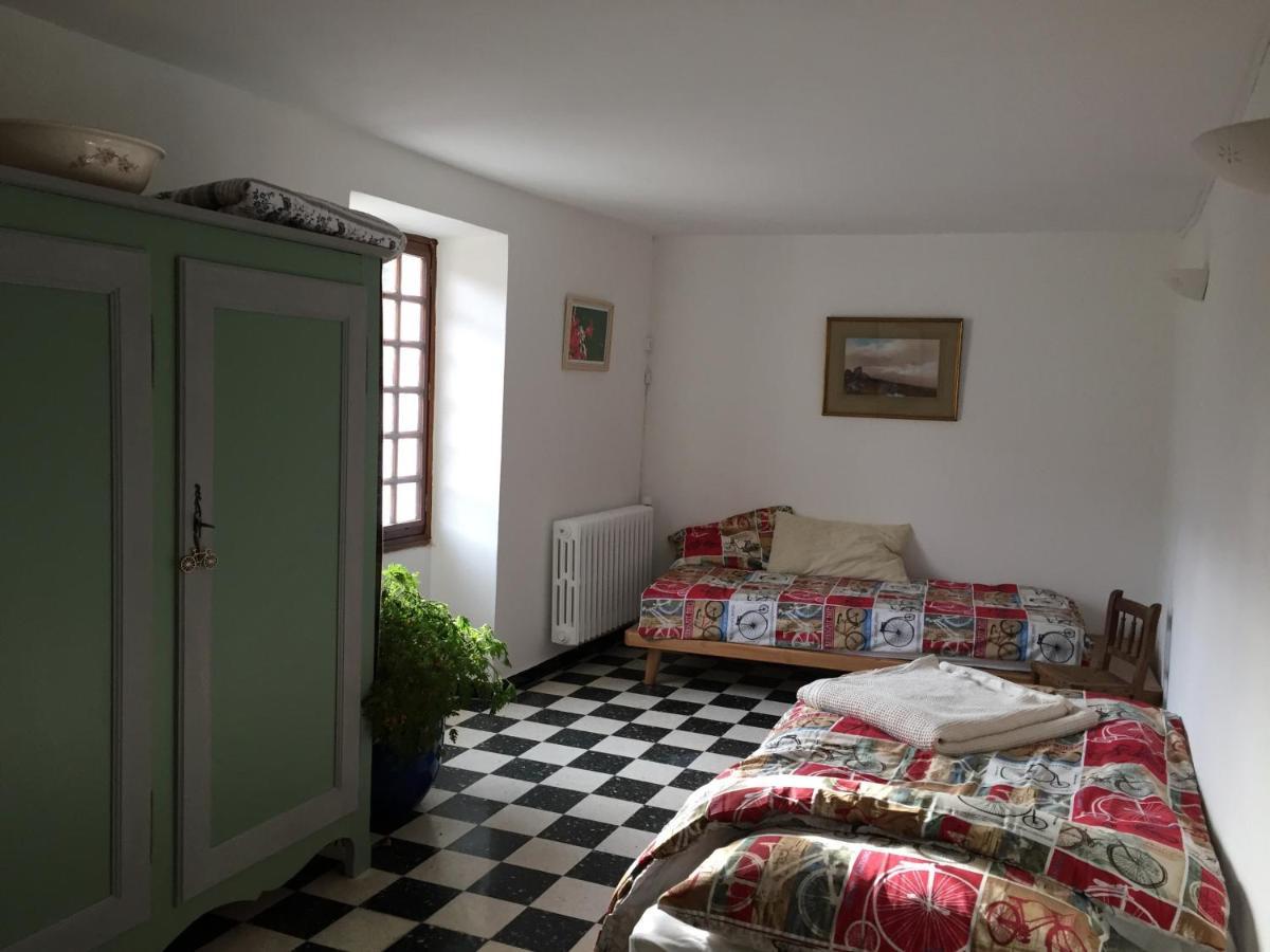 Serre Des Ormes - Cycling, Walking & Running Retreat Salerans Exterior foto